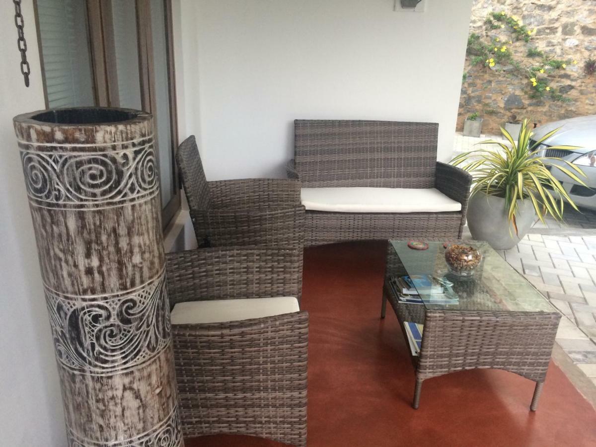 Selyna Sky Terrace Bed & Breakfast Канди Екстериор снимка